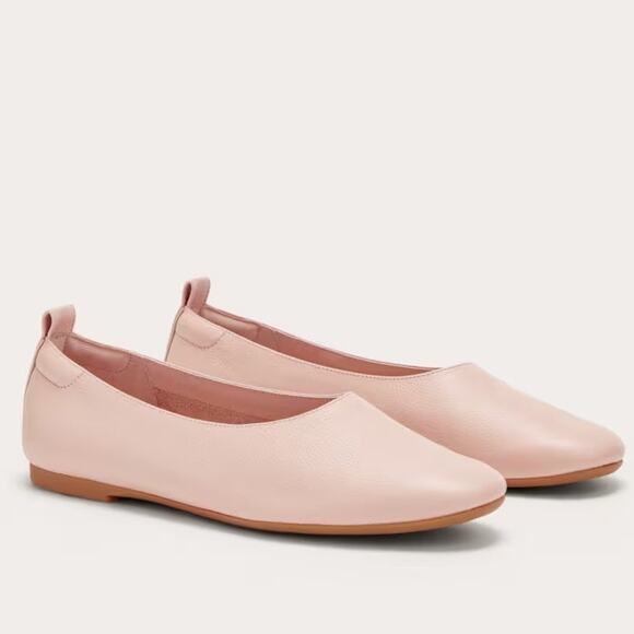 Everlane Shoes - Everlane The Day Glove Italian Leather Flats